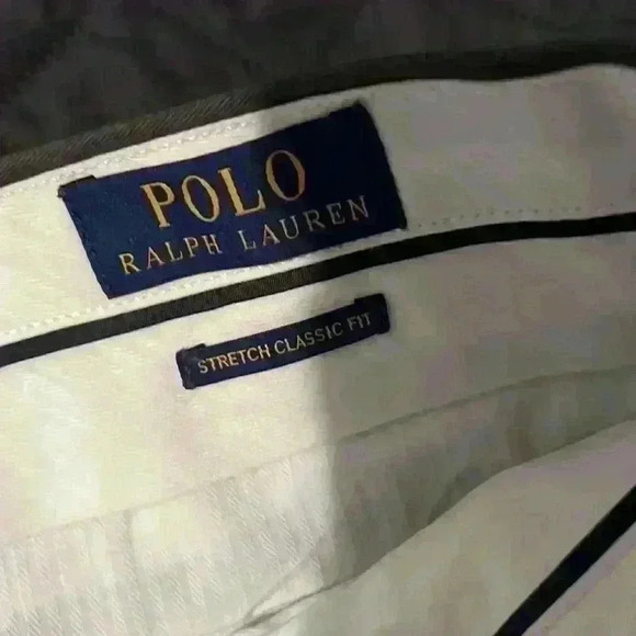 Ralph Lauren Polo Stretch Classic Shorts - Picture 3 of 7
